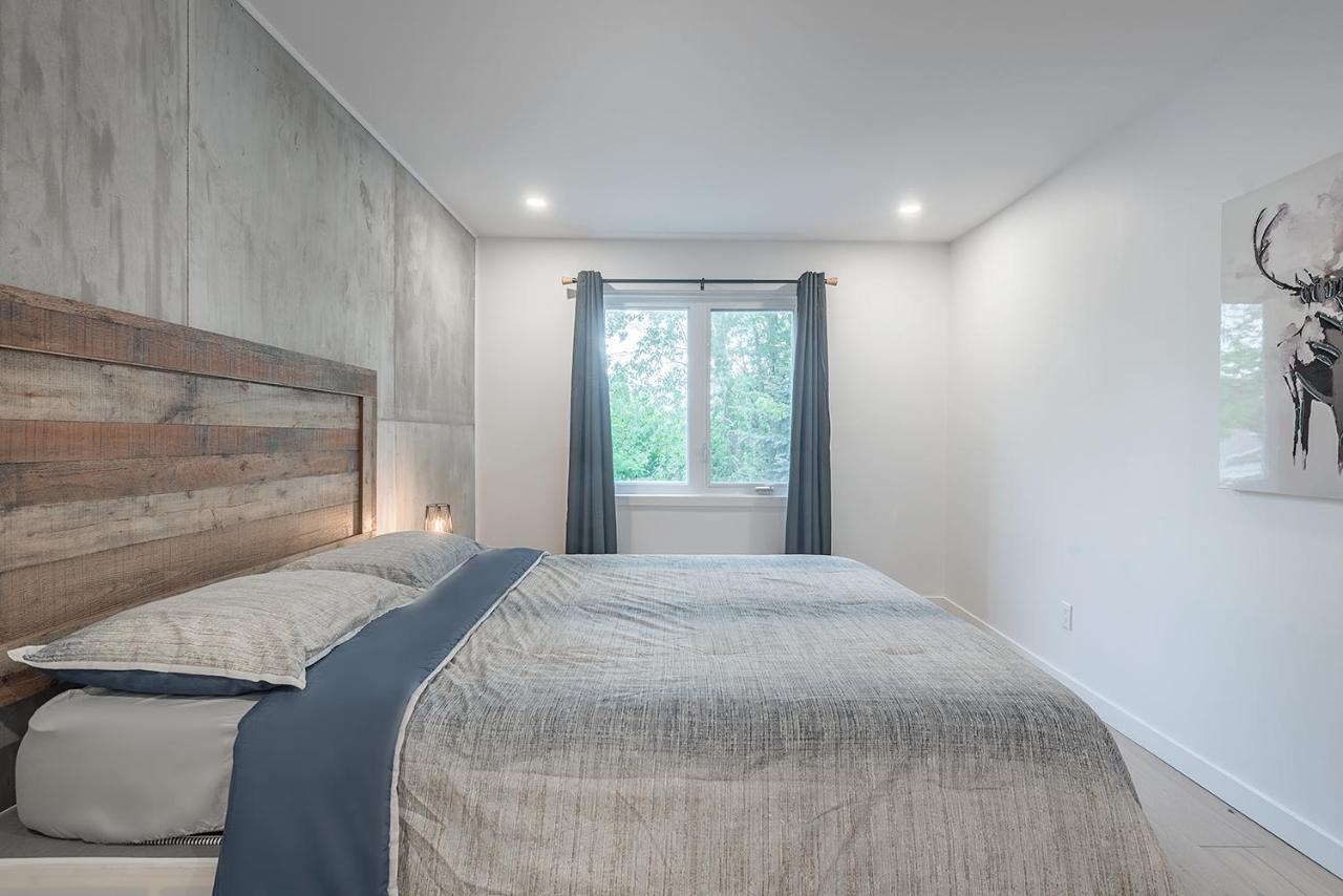 Free Parking Prime Location New Modern Condo Brossard Buitenkant foto
