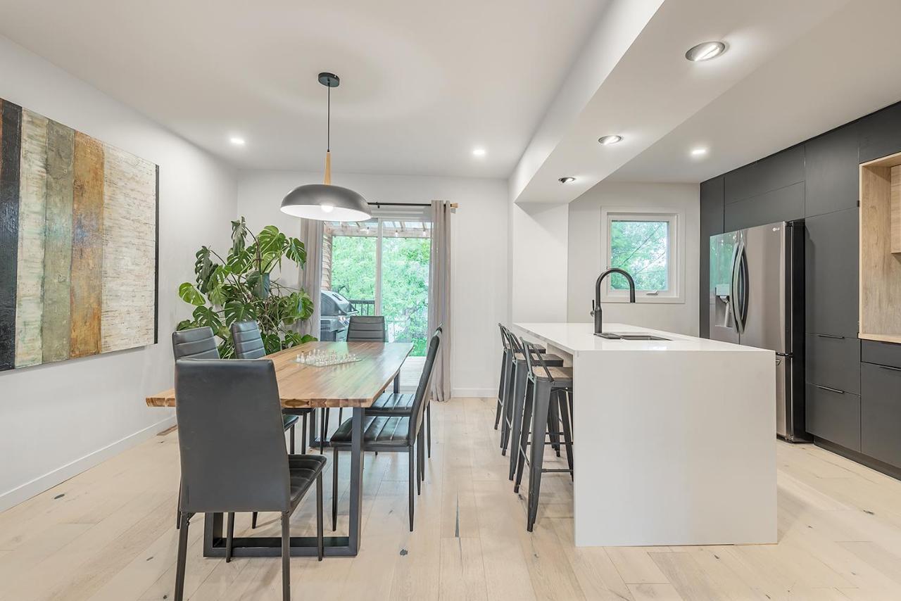 Free Parking Prime Location New Modern Condo Brossard Buitenkant foto