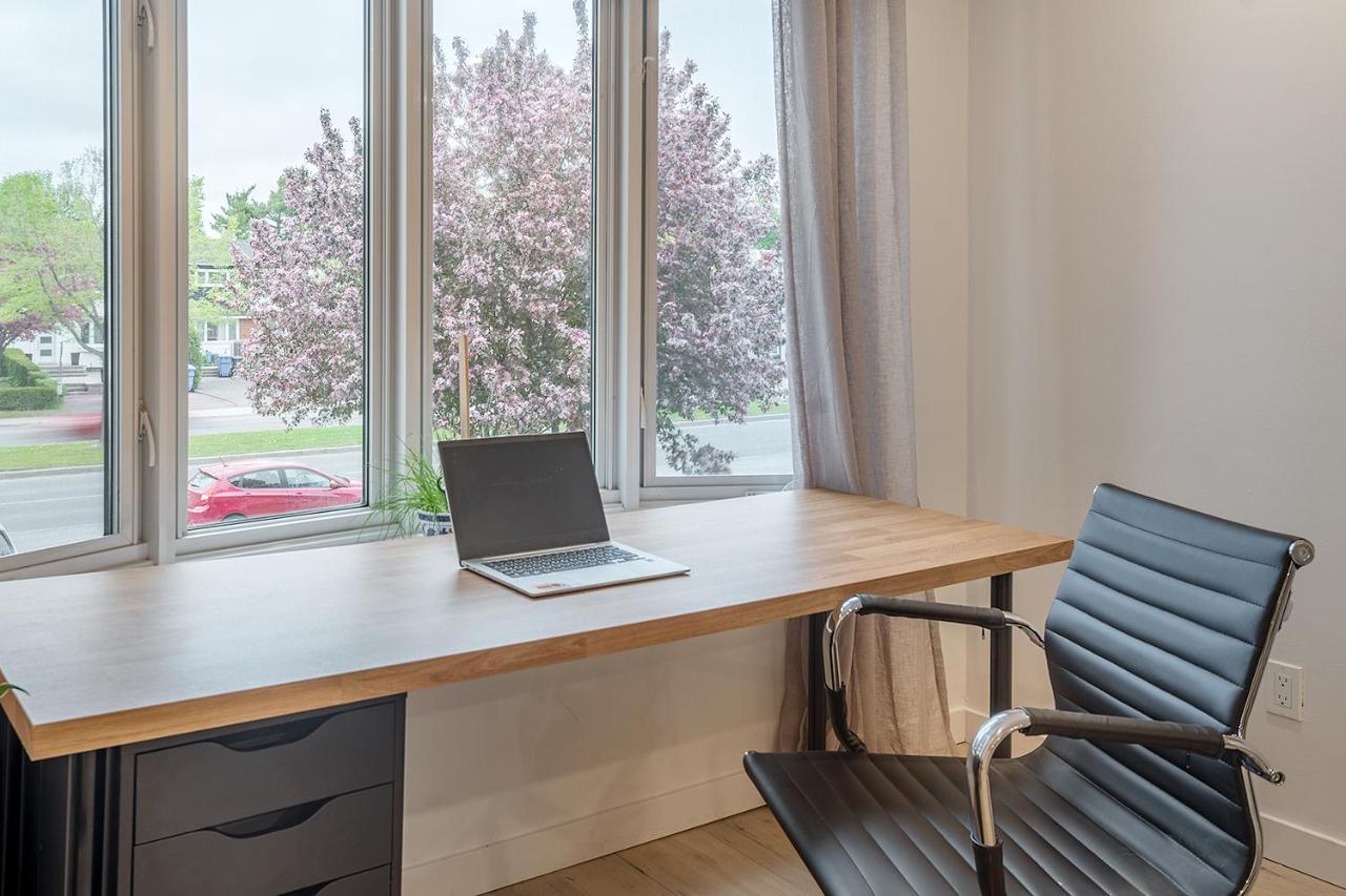 Free Parking Prime Location New Modern Condo Brossard Buitenkant foto